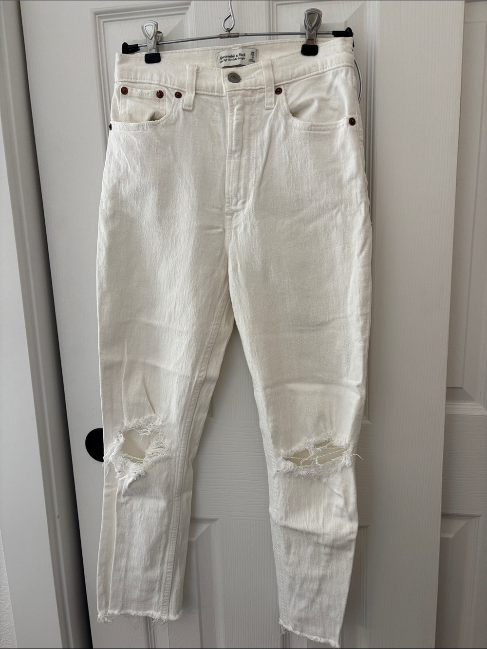 Abercrombie & Fitch Ultra High Rise Ankle Straight Jeans